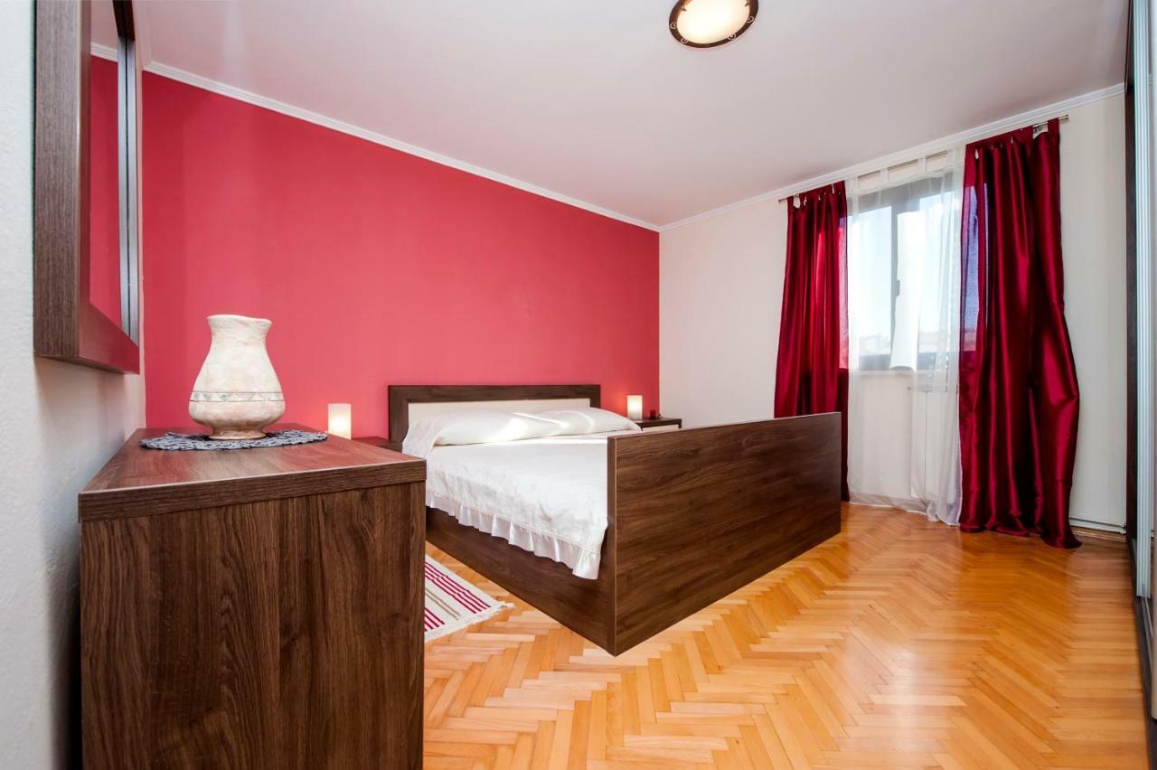 Apartment Nika Rovinj Buitenkant foto
