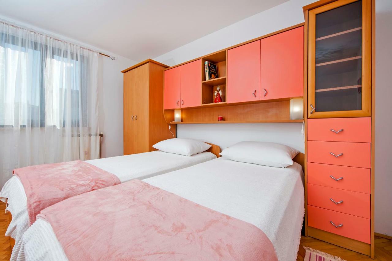 Apartment Nika Rovinj Buitenkant foto