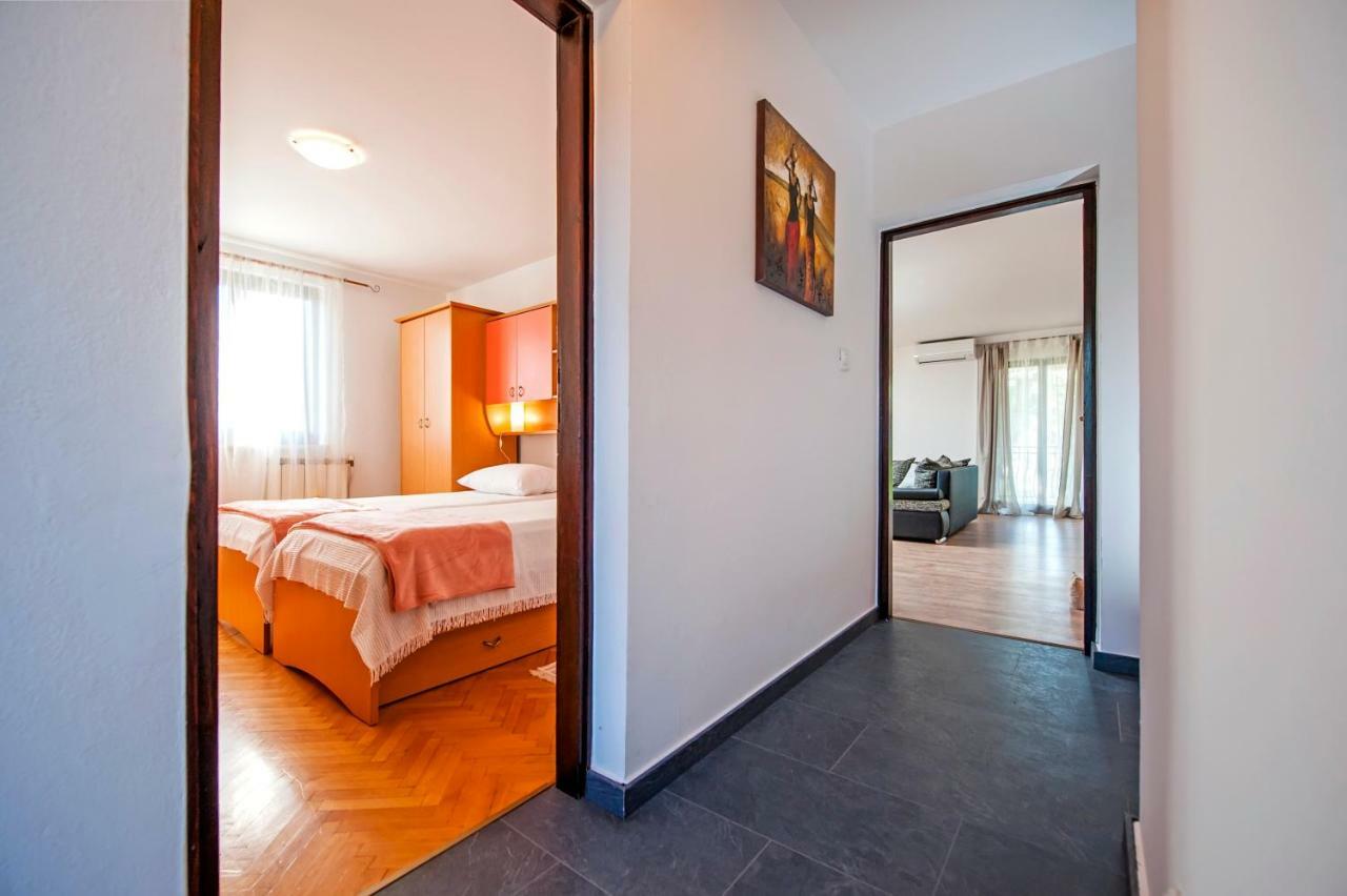Apartment Nika Rovinj Buitenkant foto