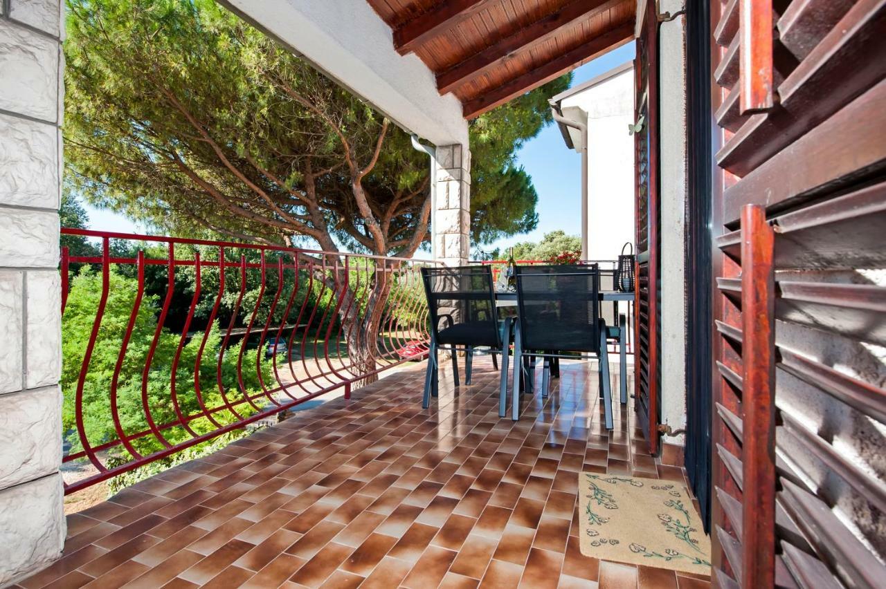 Apartment Nika Rovinj Buitenkant foto